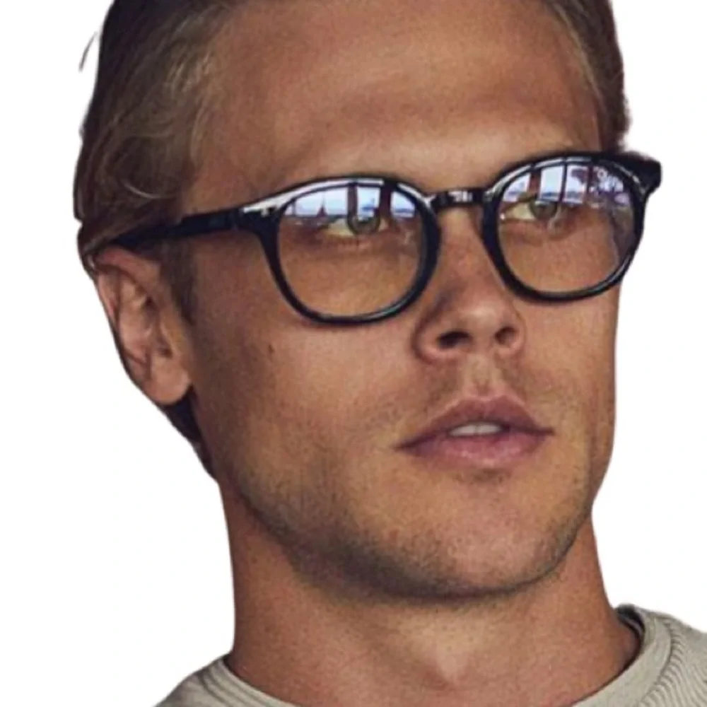 QUAY Walk On Blue Light Glasses Black Frame Bluelight Blocking Lens Unisex NWT